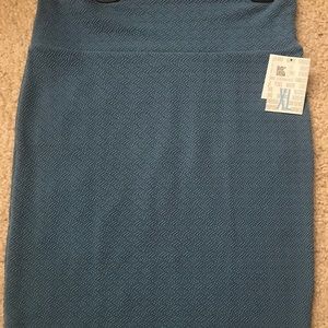XL blue Cassie. Lularoe